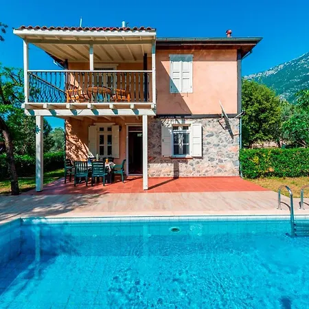 Oludeniz'de Muhtesem Tatil Villasi- Epik