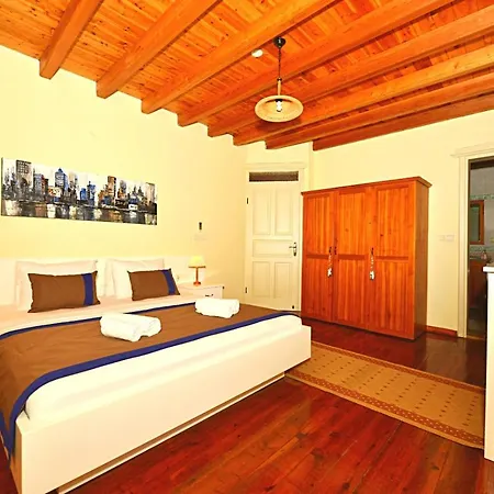 Oludeniz'de Muhtesem Tatil Villasi- Epik فيلة أولدينيس