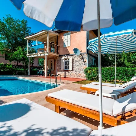 Oludeniz'de Muhtesem Tatil Villasi- Epik * Ölüdeniz