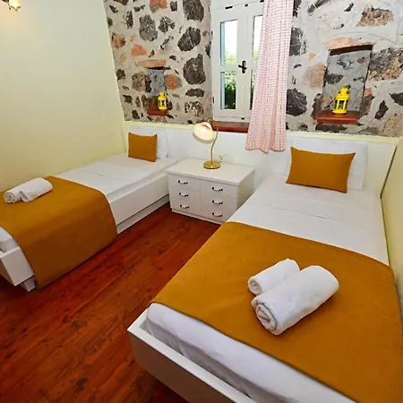 Oludeniz'de Muhtesem Tatil Villasi- Epik Villa